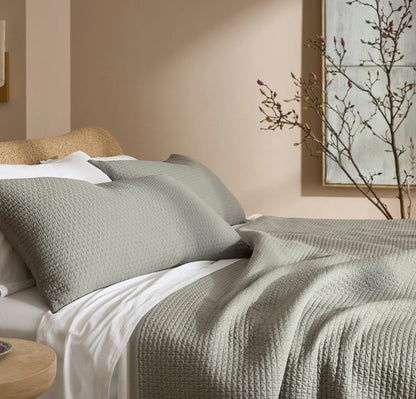 Signature Textured Stitch Quilted Sham
