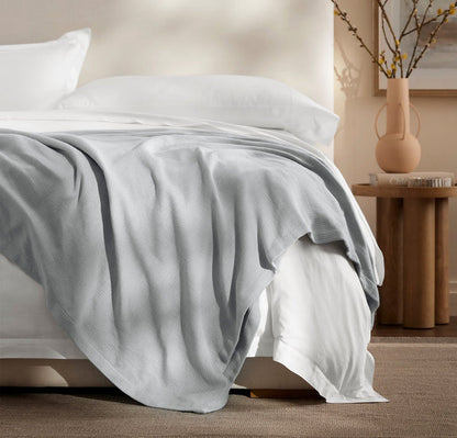 Lightweight Bed Blanket