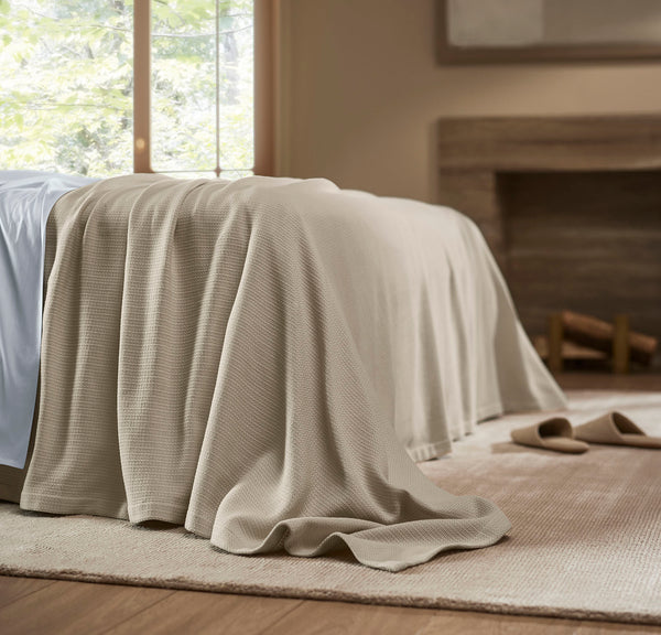 Lightweight Bed Blanket