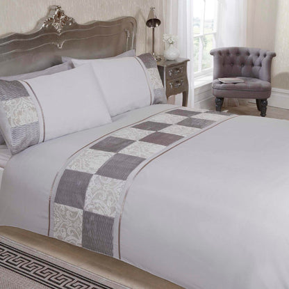 Batiste Duvet Set