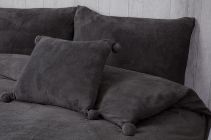 Pom Pom Fleece Duvet Set